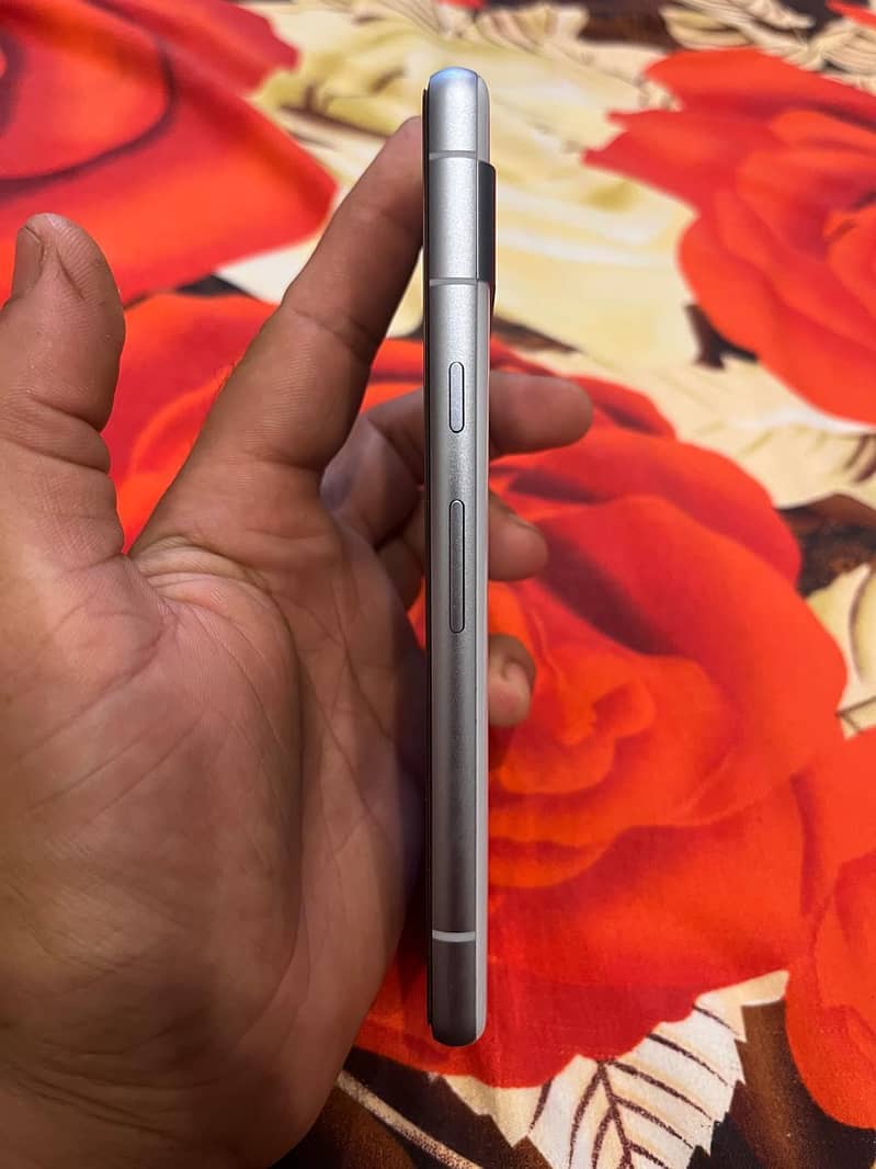 Google Pixel 7a 1