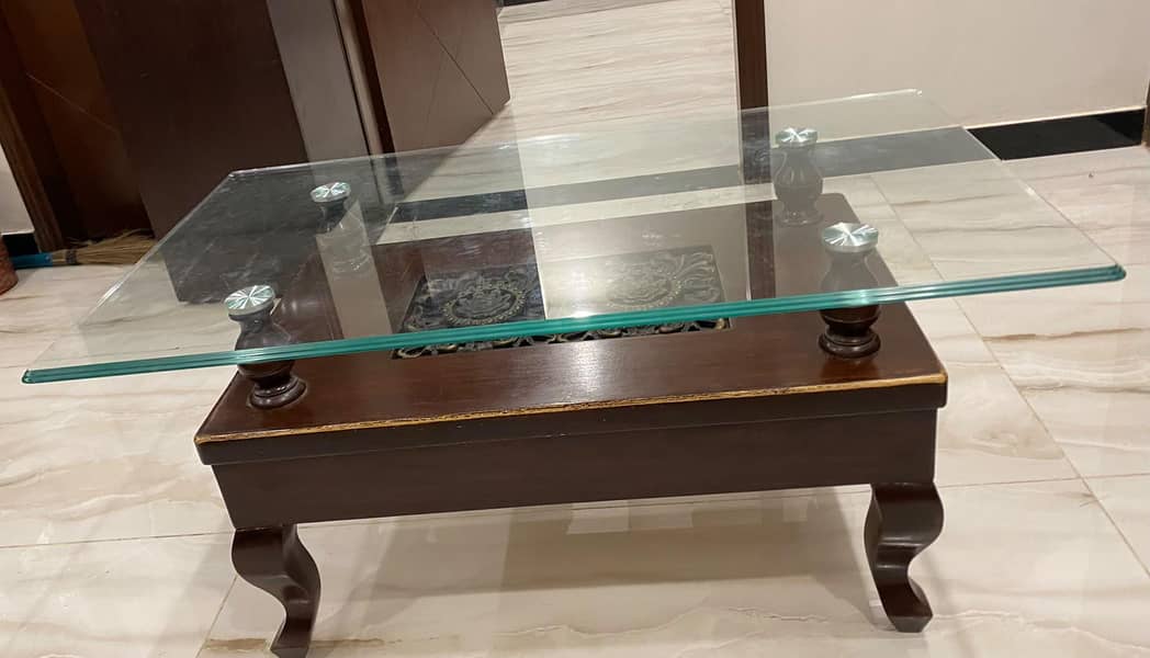 coffee and centre table 1