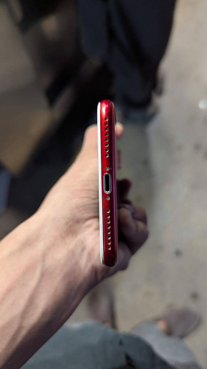 Apple iPhone 7 Plus 4