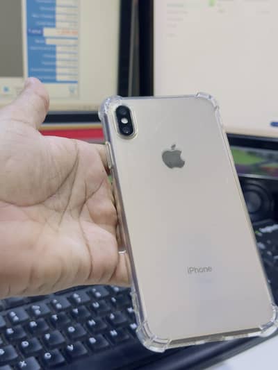 iPhone XSmax
