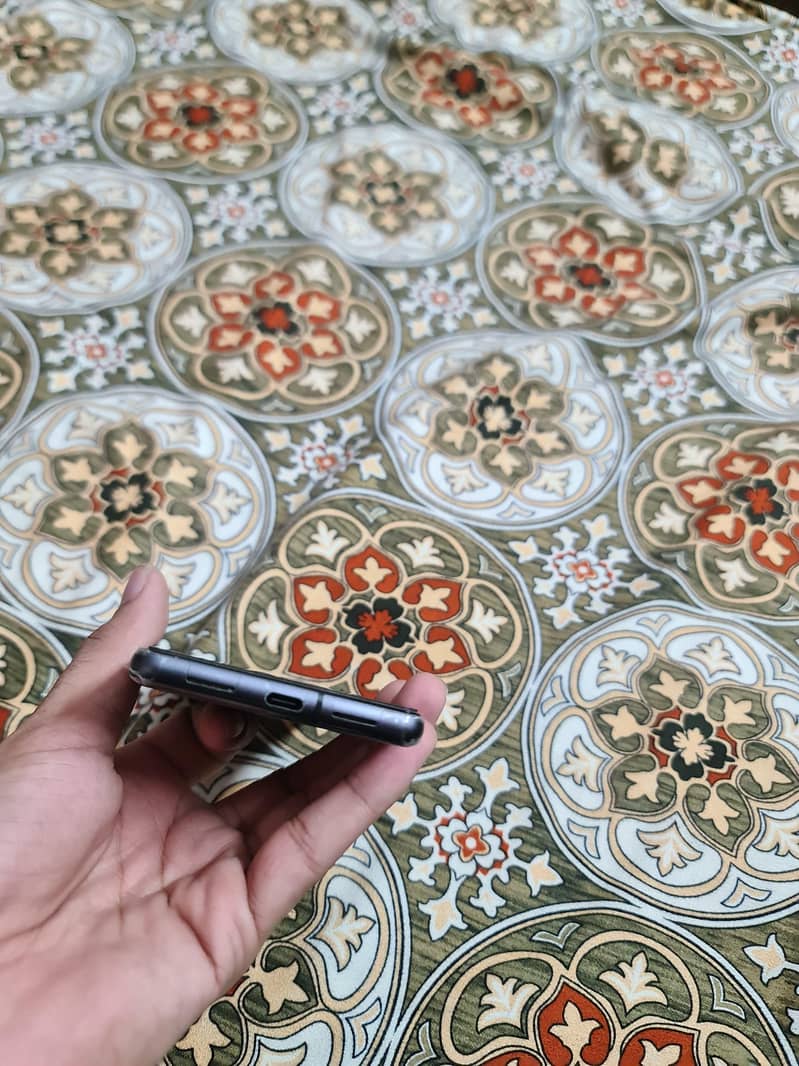 Google Pixel 7 5