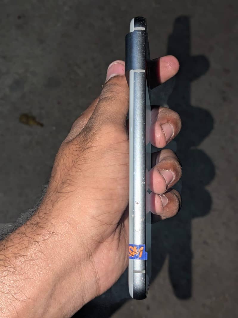 Google Pixel 8 3