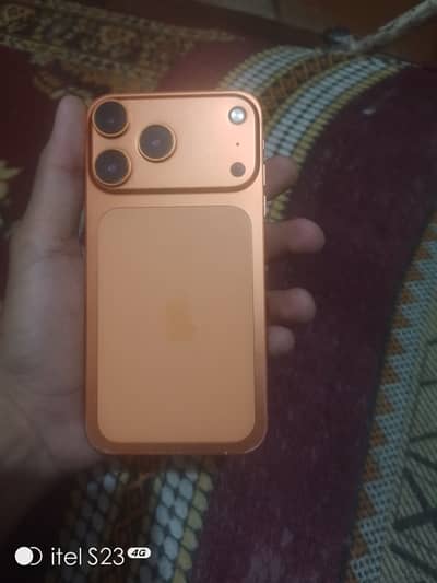 Apple iPhone XR converted into 17 pro