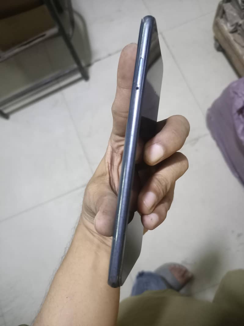 Xiaomi Redmi Note 8 Pro 3