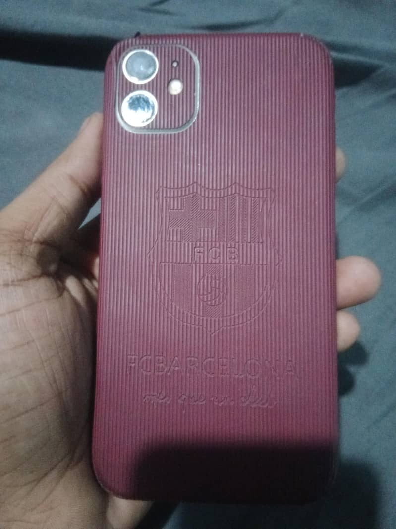 Apple iPhone 11 7