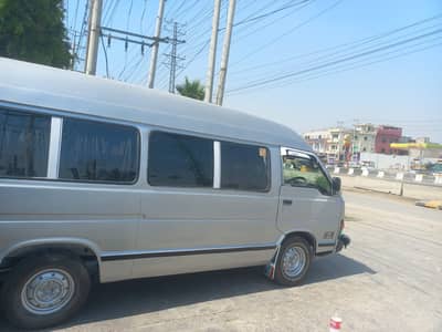 TOYOTA HIACE GRAND CABIN 1985 HIGHROOF
