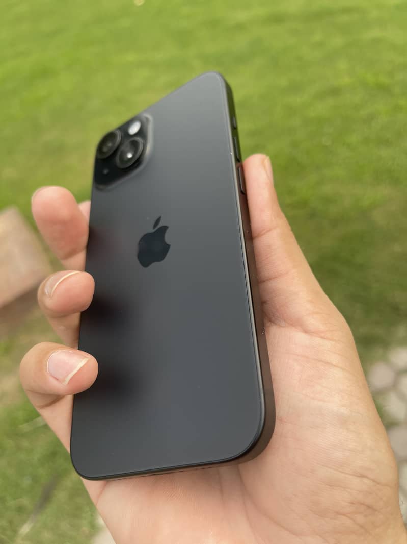 Apple iPhone 15 3