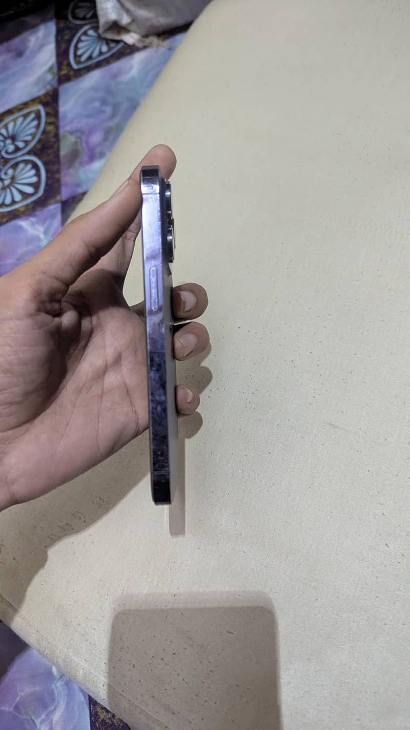 Apple iPhone 14 Pro 6