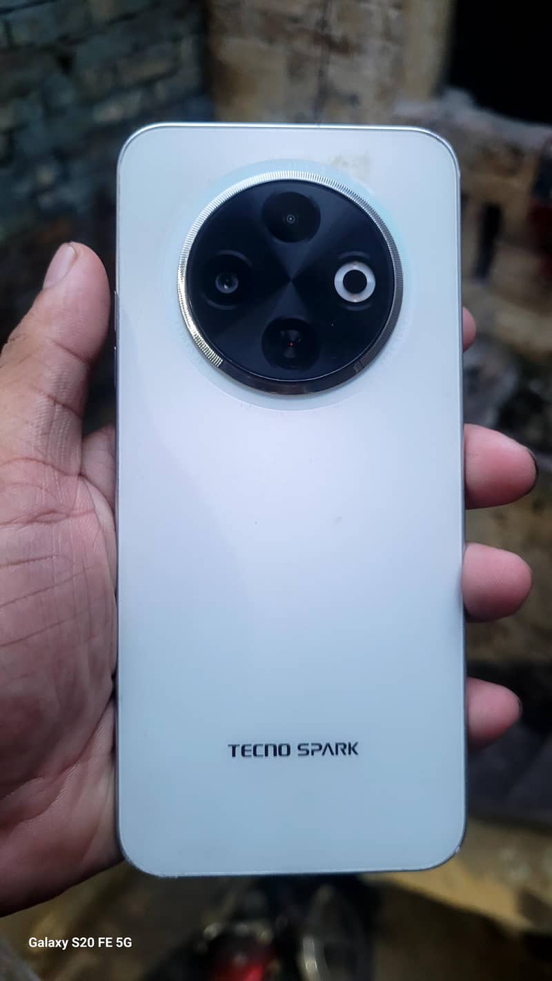 Techno spark 30 c 6