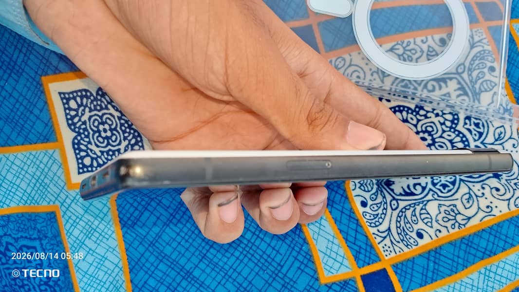 Google Pixel 6a 11