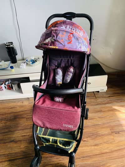 Tinnes light weight pram/ stroller/10/10 Condition no fault