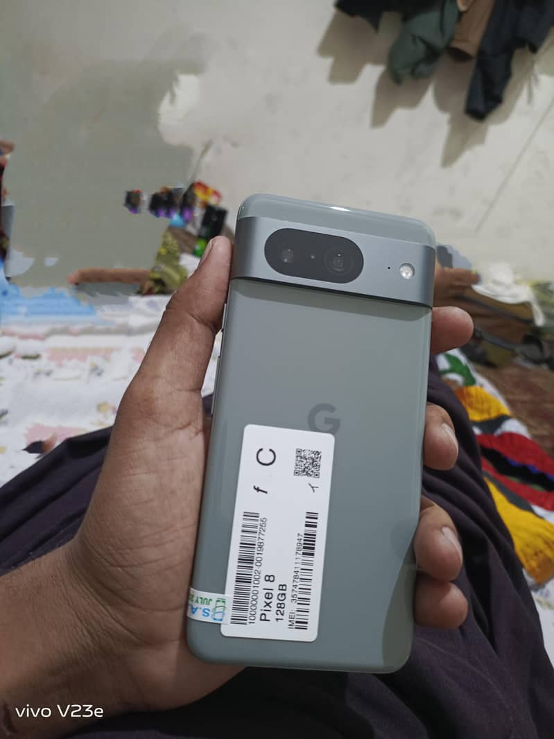 Google Pixel 8 0