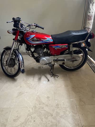 Unique 125