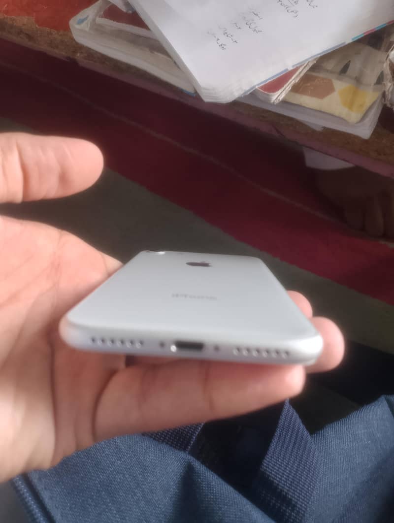 iphone 8 2