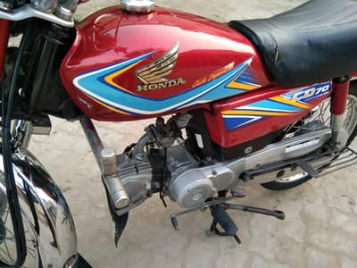 ہونڈا سی ڈی 2019 ماڈل گڈ کنڈیشن ارجنٹ سیل/03006585564