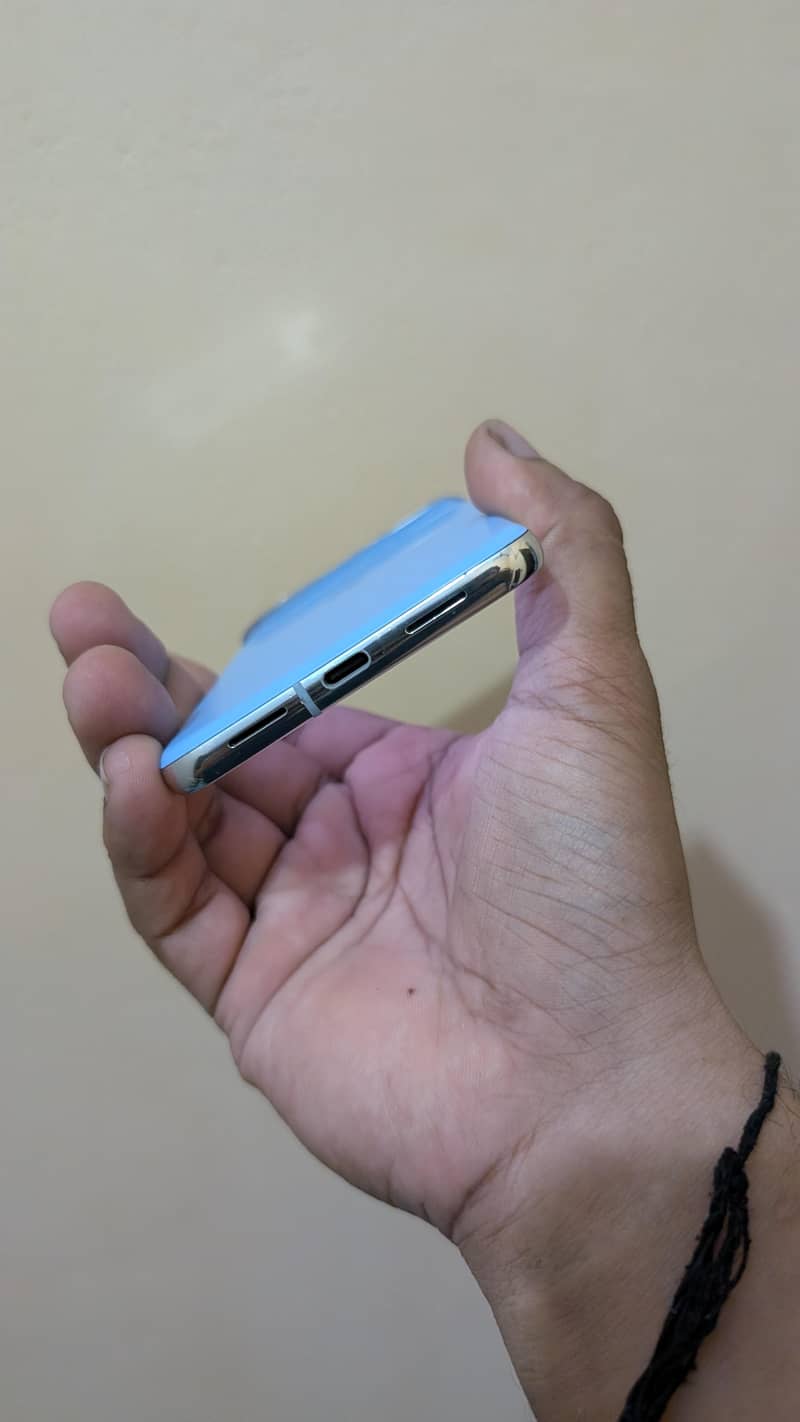 Google Pixel 8 Pro 5