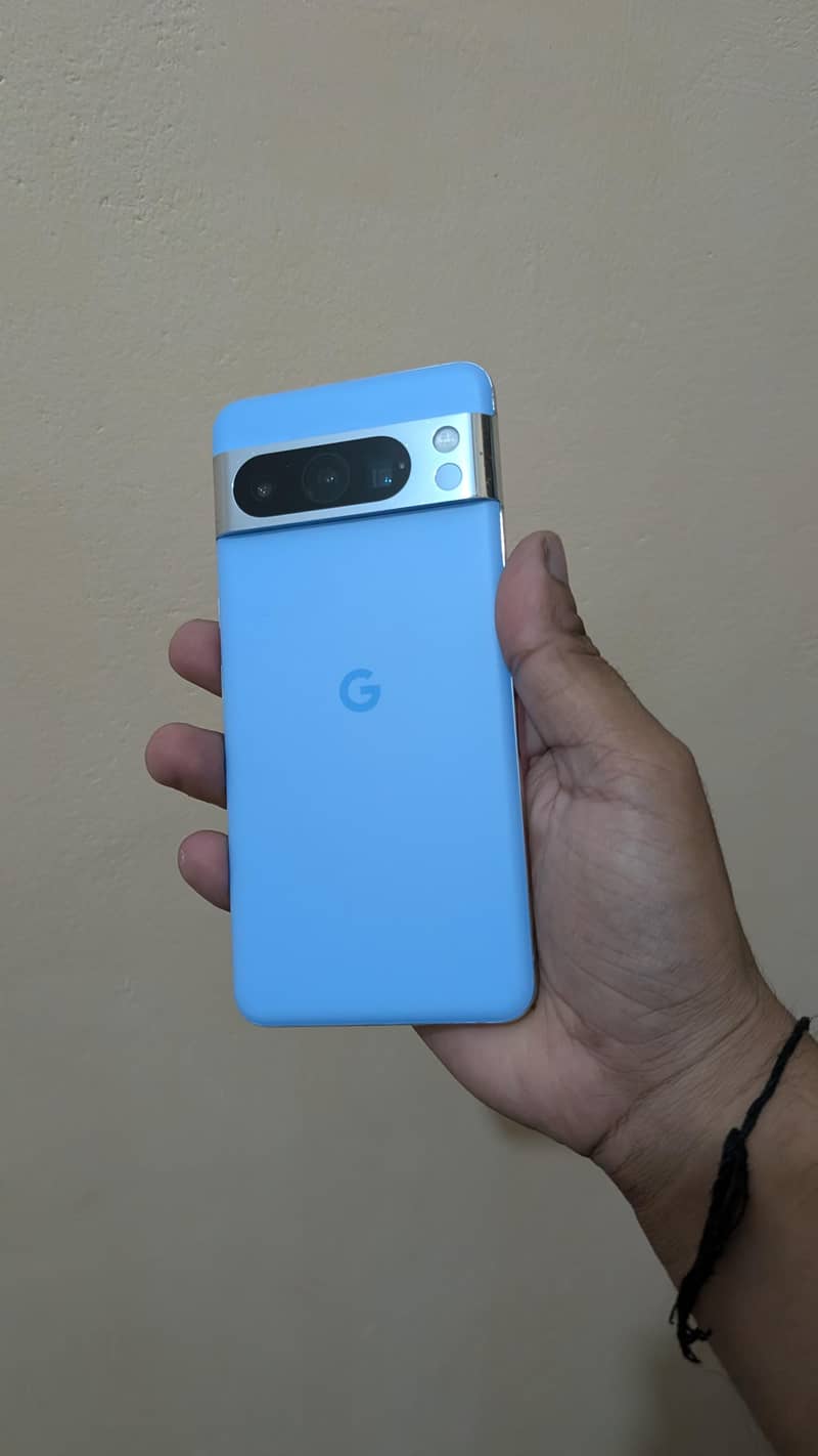 Google Pixel 8 Pro 6