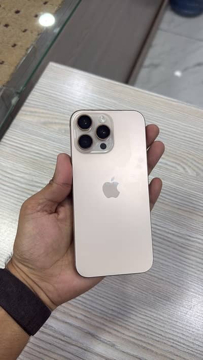 Apple iPhone 16 Pro Max