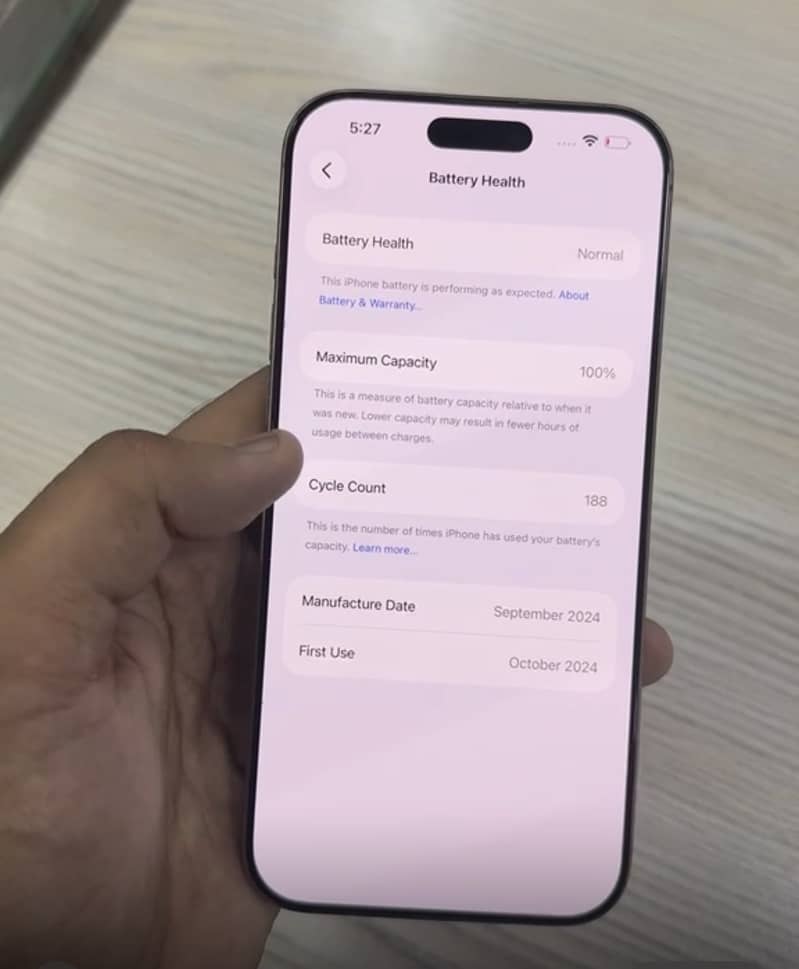 Apple iPhone 16 Pro Max 3