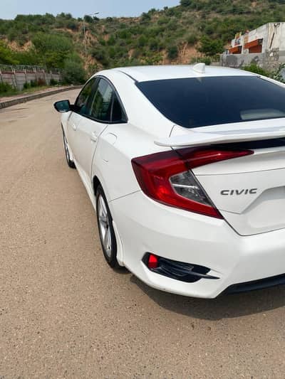 Honda Civic 2019 VTI oriel 1.8 CVT TRANSMISSION