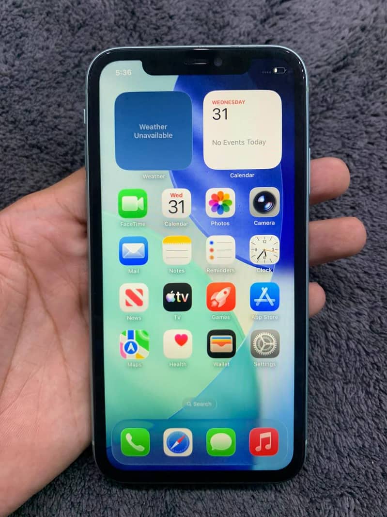Apple iPhone 11 3
