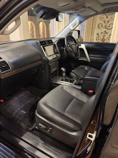 Toyota Prado 2020/2025 First Owner Total Geniun