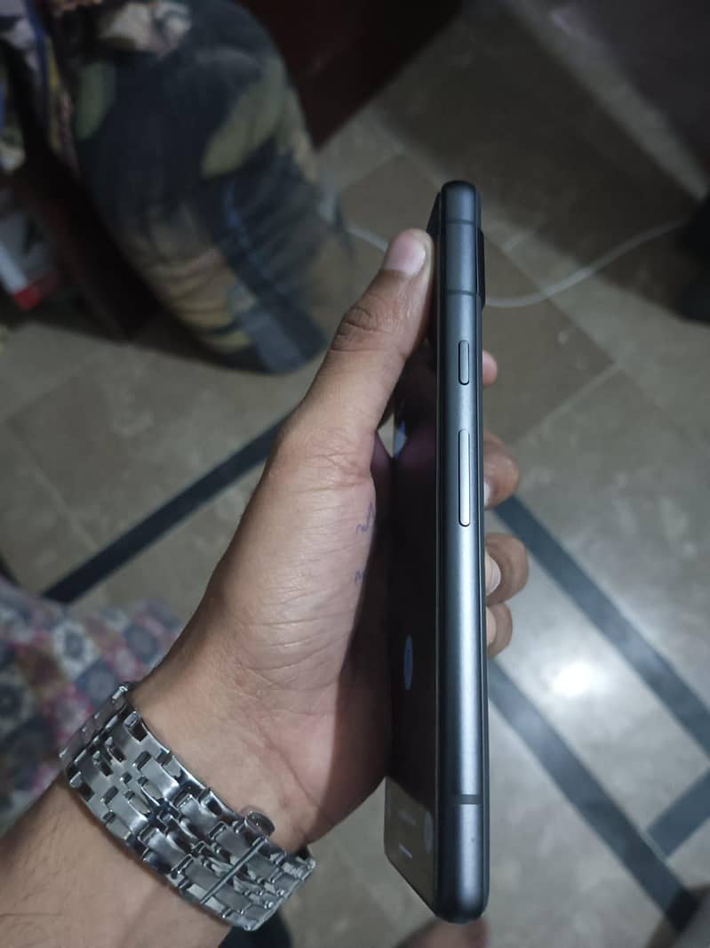 Google Pixel 7a 2