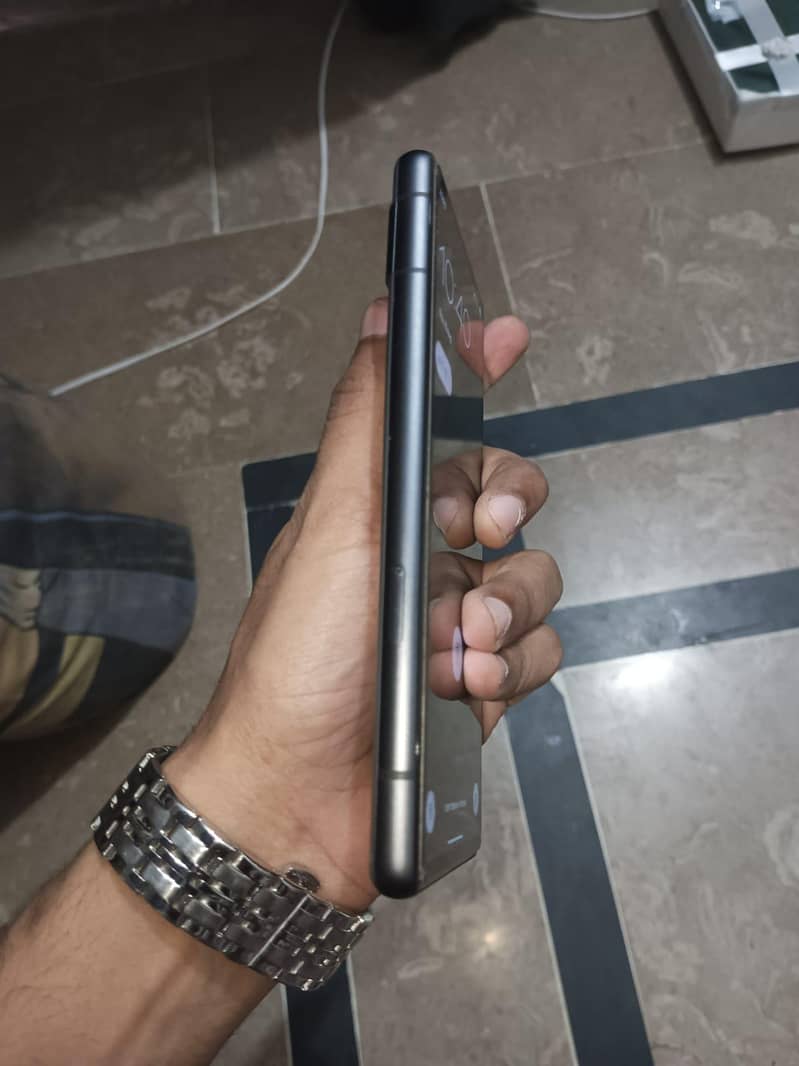 Google Pixel 7a 5
