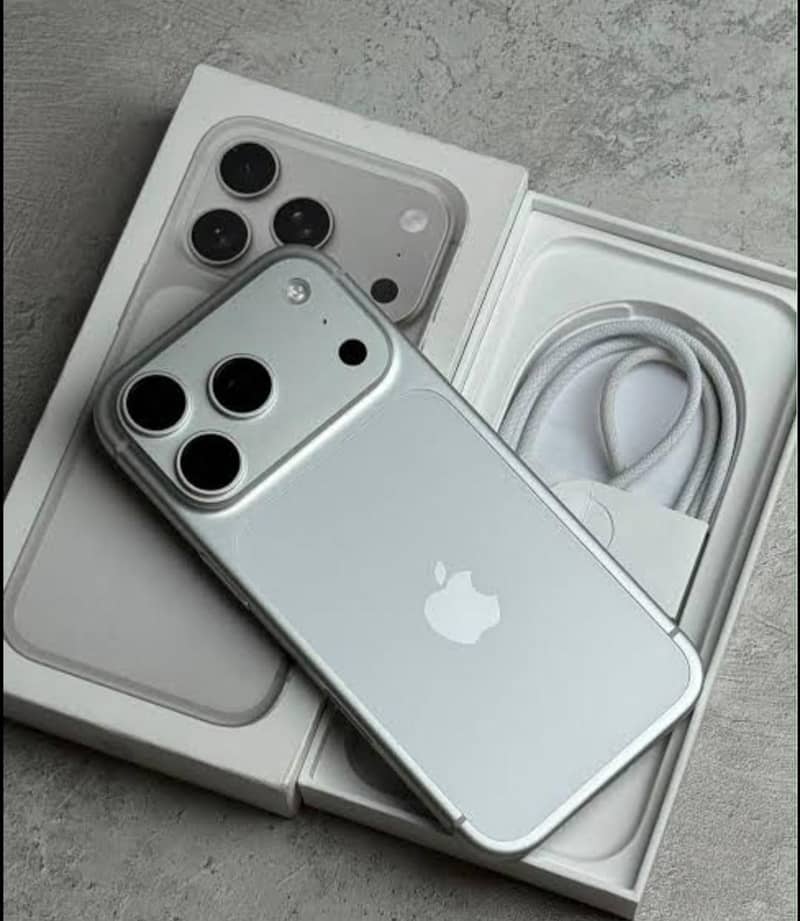 Apple iPhone 17 Pro Max 2
