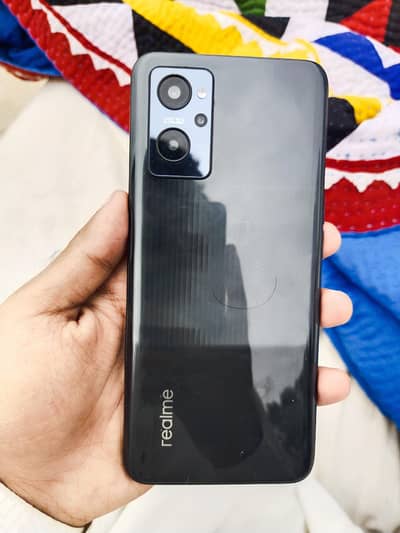 Realme 9i 6/128 official with complete box Exchange Possible.