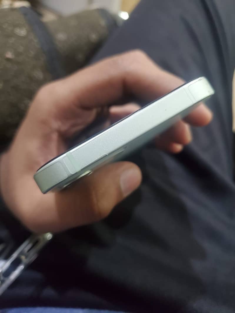 Iphone 12 3