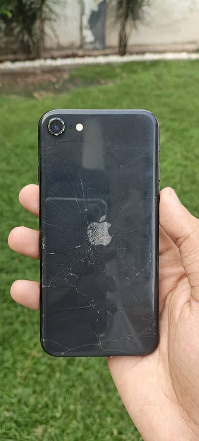 iphone SE 2020 128 gb parts and phone available