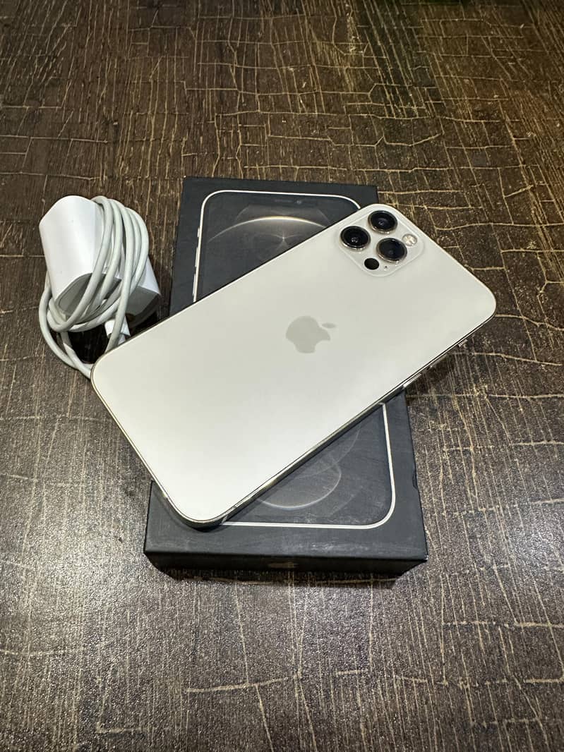 Apple iPhone 12 Pro 1