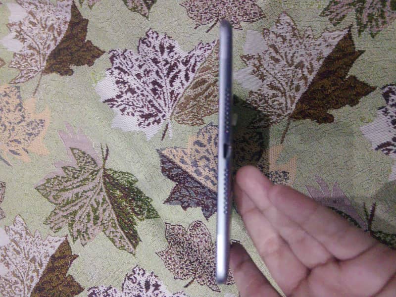 IPAD MINI 4 128GB 2