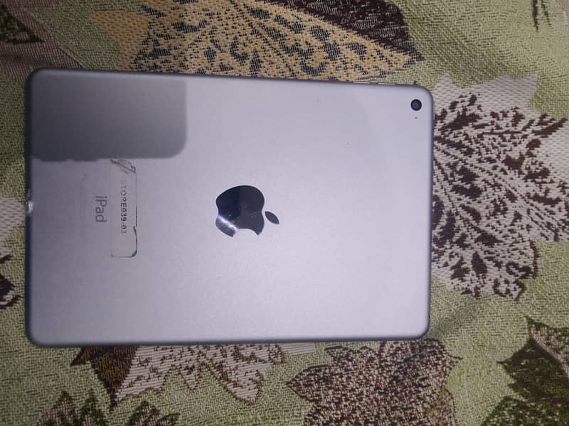 IPAD MINI 4 128GB 6