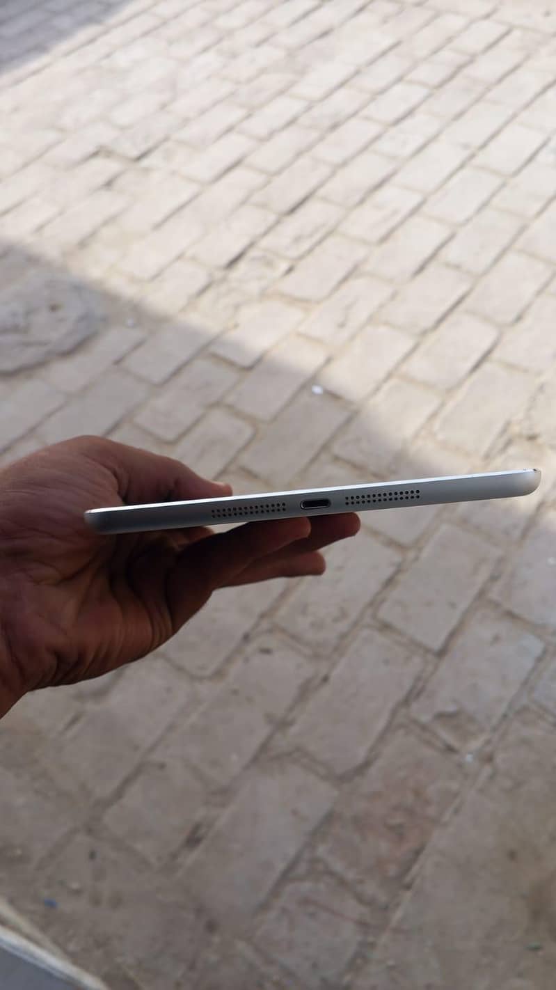 tablet 4