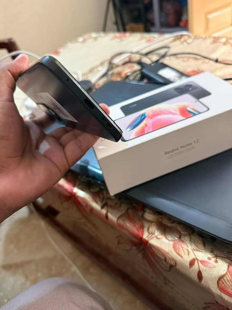 Xiaomi Redmi Note 12 8