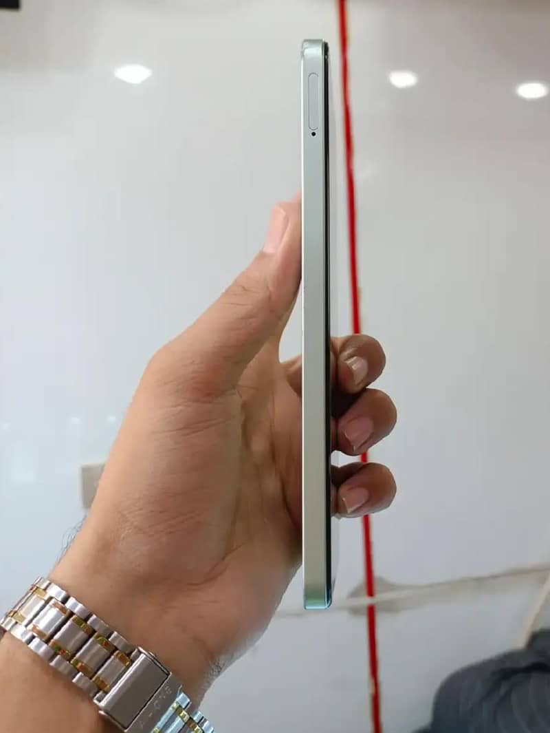 Realme C63 2
