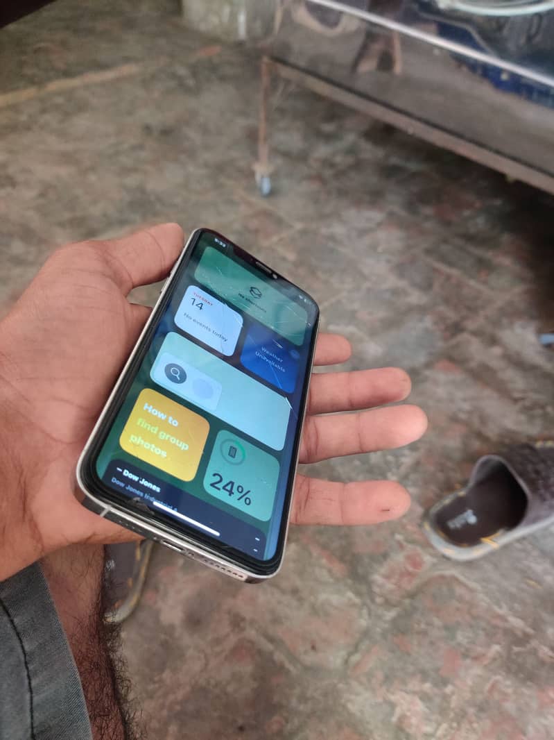 Iphone 11 pro max 0