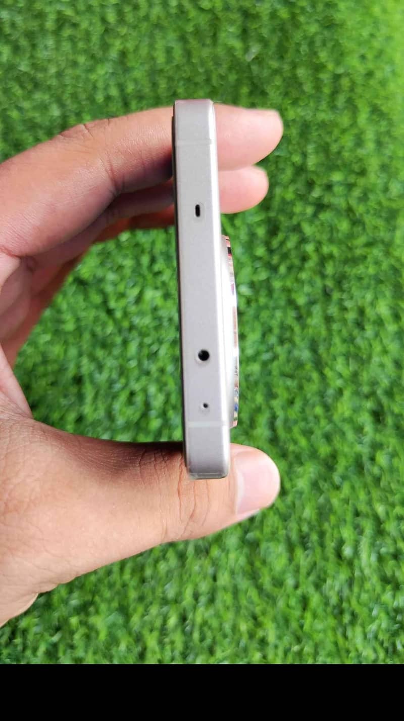One Plus 13R 1