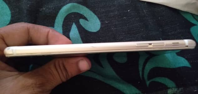 I phon 6s plus