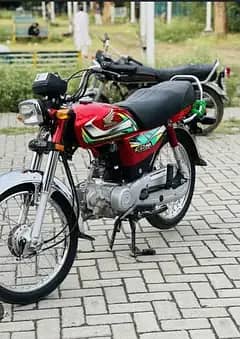 honda 70 2022 model 0 meter halat ha 5000km used just