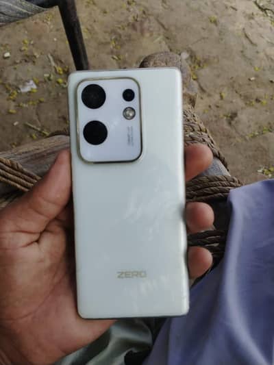 Infinix Zero 30