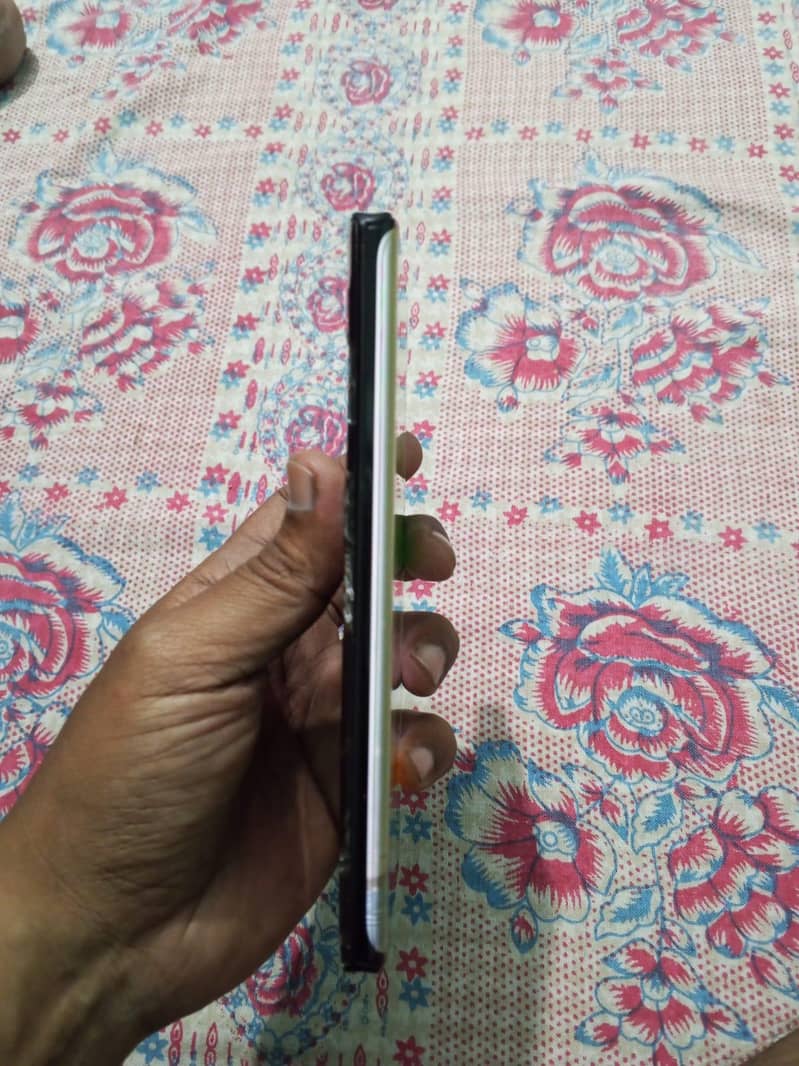 MOTO EDGE PLUS 2
