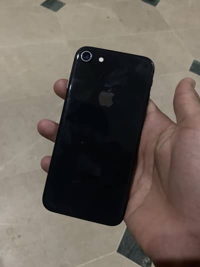 Apple iPhone 8