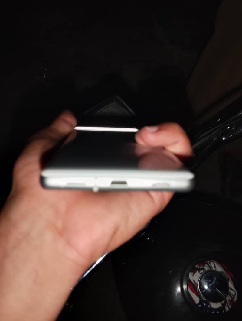Google Pixel 7a 3