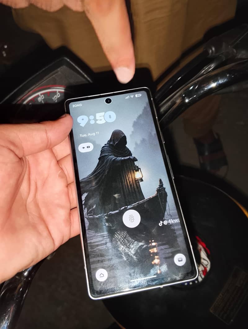 Google Pixel 7a 5