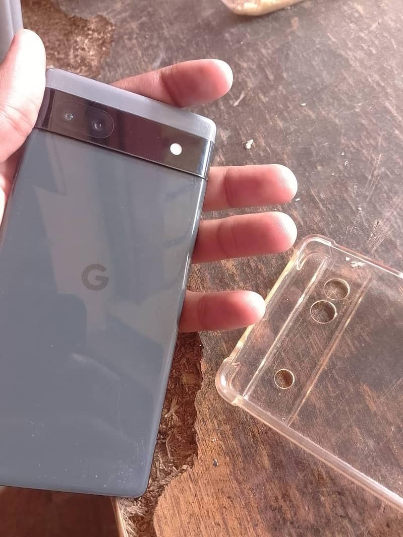 Google Pixel 6a 1