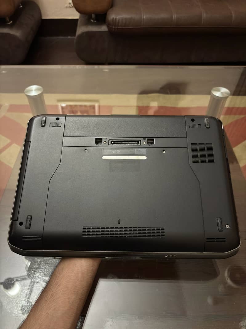 Dell Latitude E5430 3