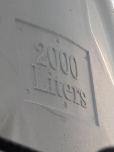 Water Tank Swiss 2000 ltr - slight leak repairable.